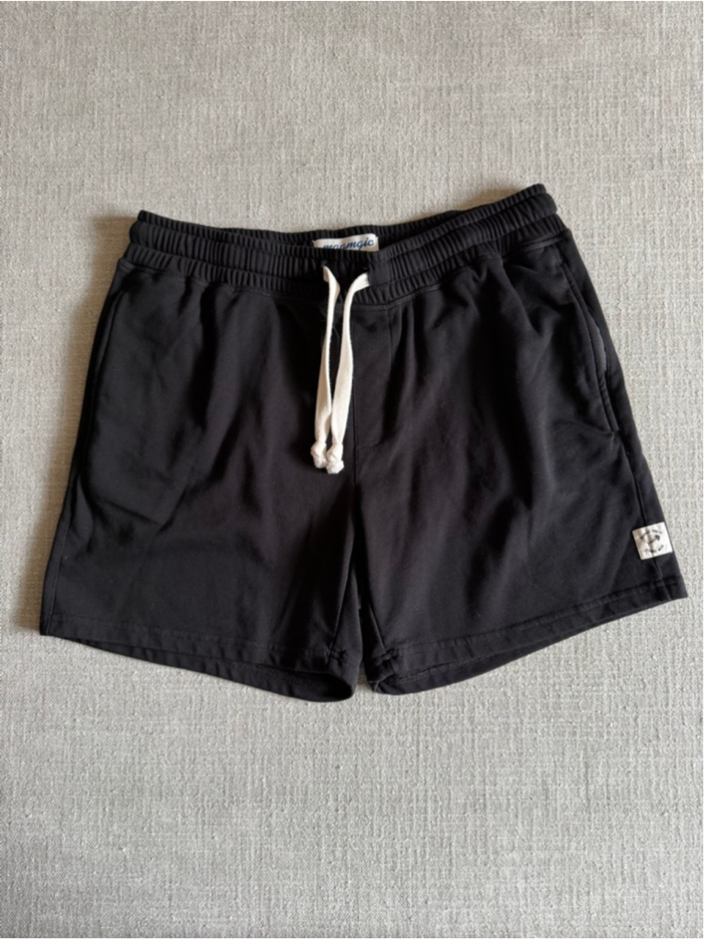 MaaMgic Men's Athletic Gym Shorts black size large